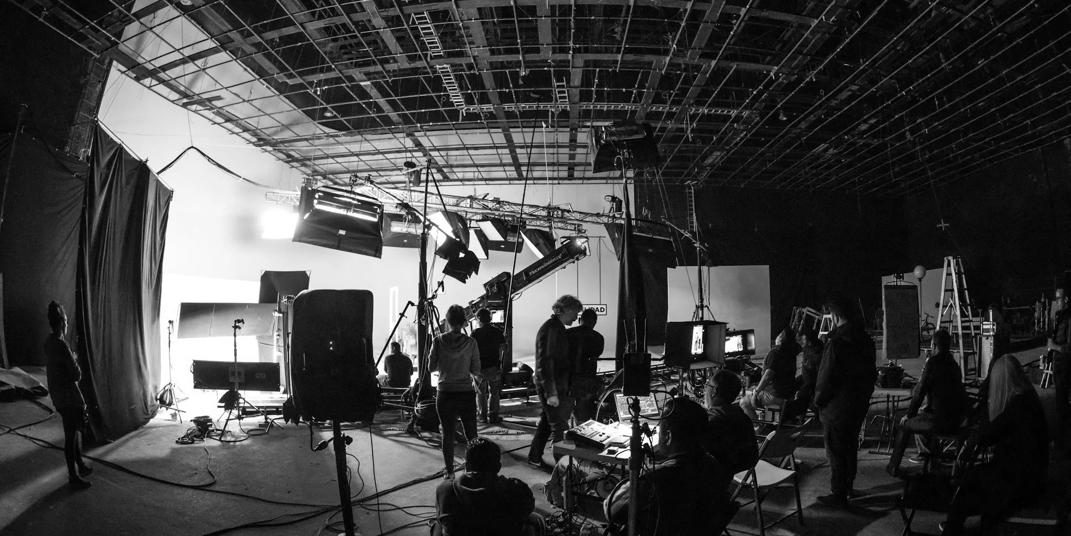 crew-hero filming in Romania